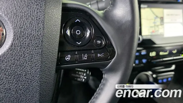 Toyota Prius — Фото автомобиля 18