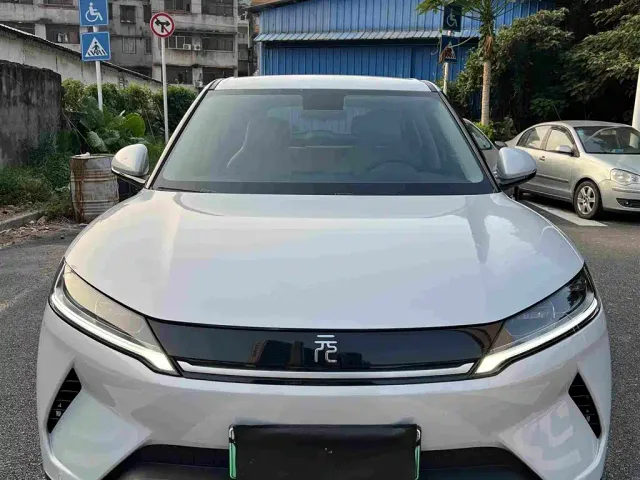 BYD Yuan UP — Фото автомобиля 14