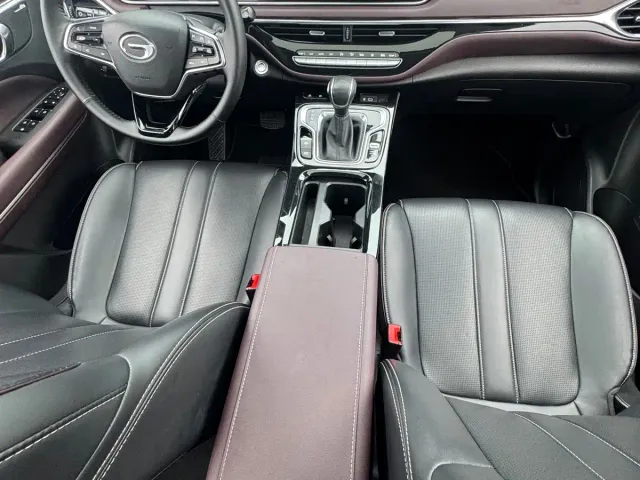 GAC Trumpchi M6 — Фото автомобиля 12