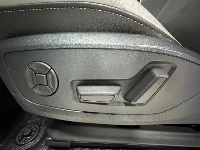 Audi Q3 — Фото автомобиля 7