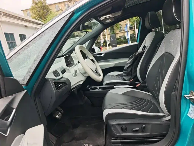 Volkswagen ID.3 — Фото автомобиля 19