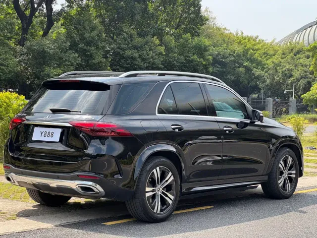 Mercedes-Benz GLE-Class — Фото автомобиля 19