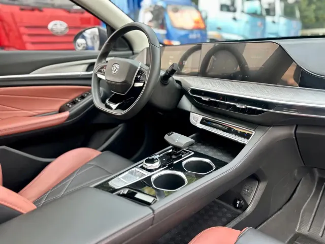 Changan Eado — Фото автомобиля 10