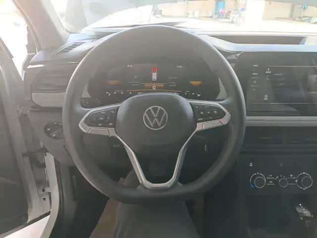 Volkswagen Tharu — Фото автомобиля 10