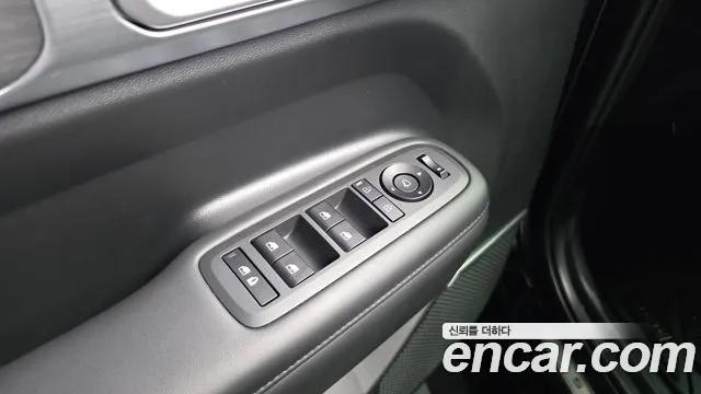 Hyundai Santafe — Фото автомобиля 27