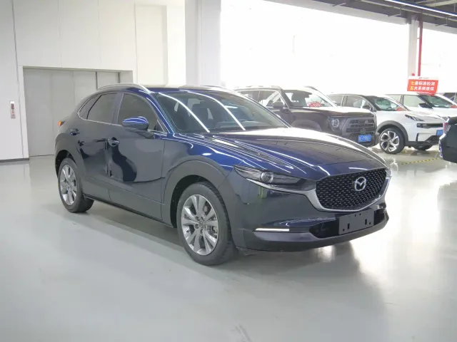 Mazda CX-30 — Фото автомобиля 2