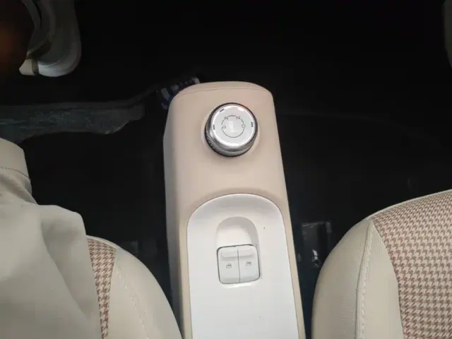 Wuling Hongguang Mini EV — Фото автомобиля 13