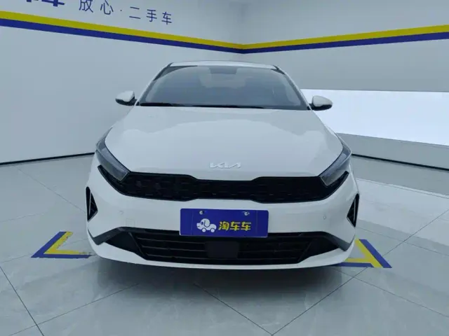Kia K3 — Фото автомобиля 2