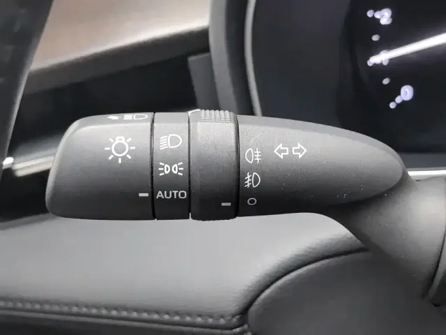 Toyota Avalon 2022 2.5L Luxury Edition — Фото автомобиля 21