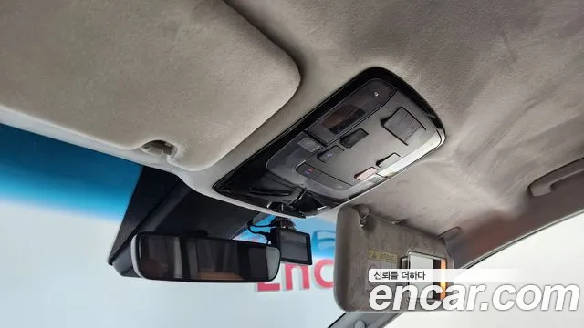 Hyundai Staria Staria 4WD Lounge 9 мест — Фото автомобиля 17