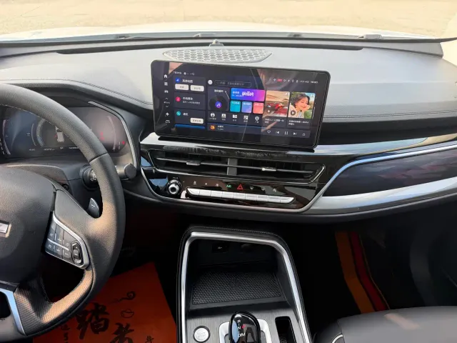 Haval H6 — Фото автомобиля 10