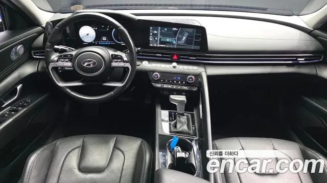Hyundai AVANTE Inspiration — Фото автомобиля 7