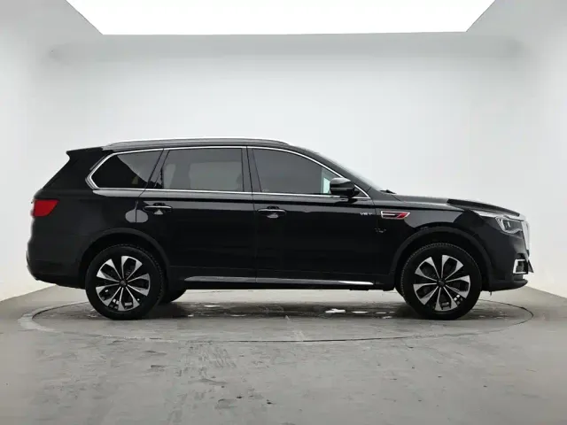 Hongqi HS7 — Фото автомобиля 5