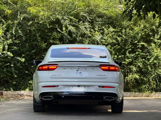 Geely Xingrui — Фото автомобиля 12