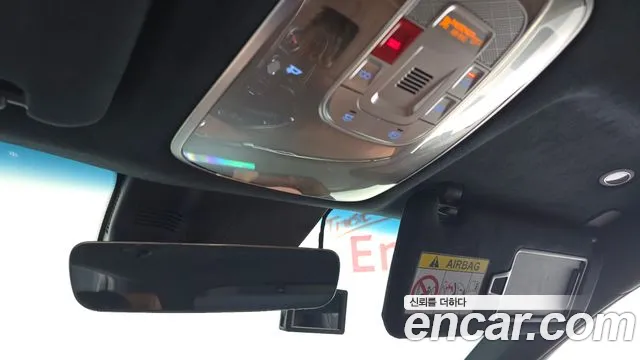 Genesis GV70 2.5T Бензин 2WD — Фото автомобиля 18