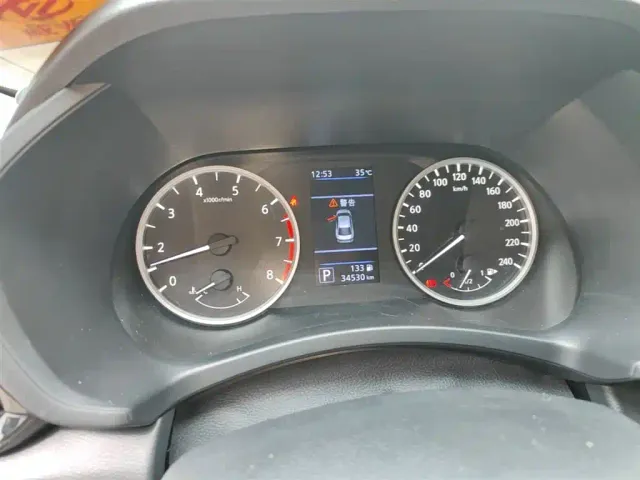Nissan Sylphy — Фото автомобиля 11