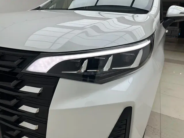 GAC Trumpchi M6 — Фото автомобиля 10