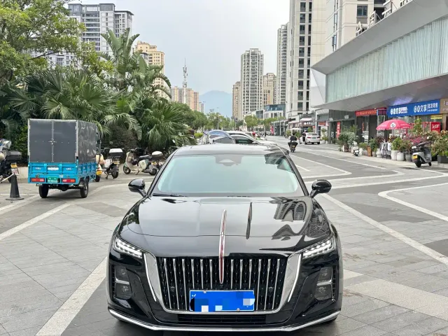 Hongqi H5 — Фото автомобиля 2