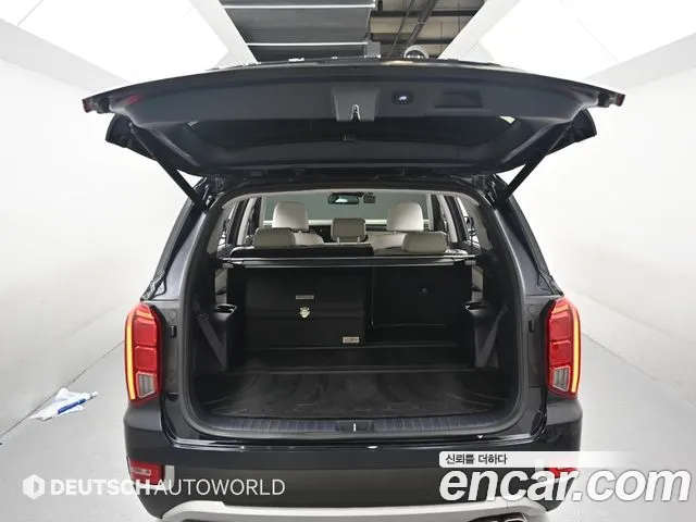 Hyundai Palisade Palisade Бензин 3.8 2WD — Фото автомобиля 18