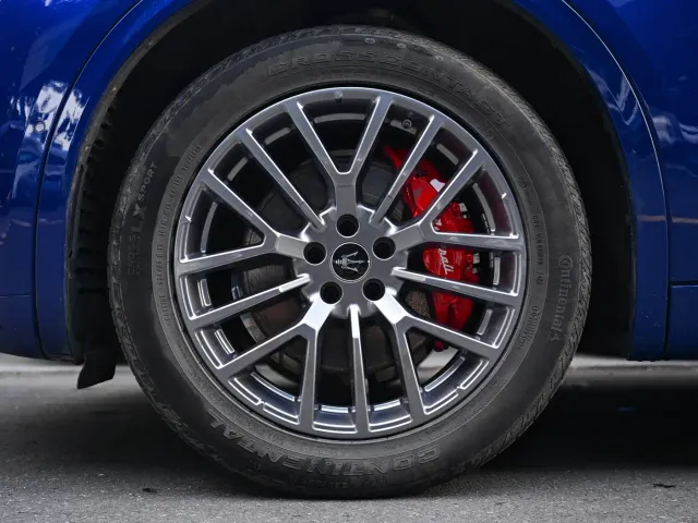 Maserati Grecale — Фото автомобиля 17