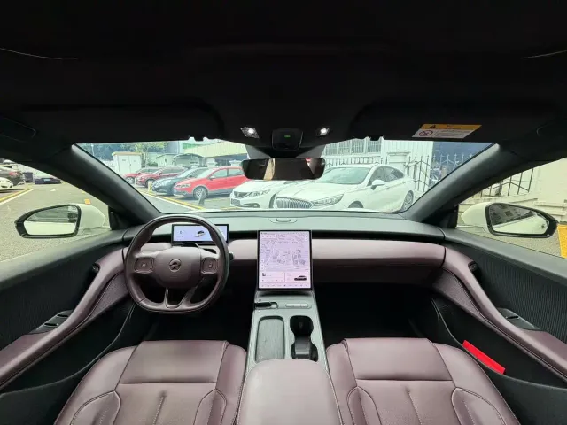 Nio ET5 Touring — Фото автомобиля 8