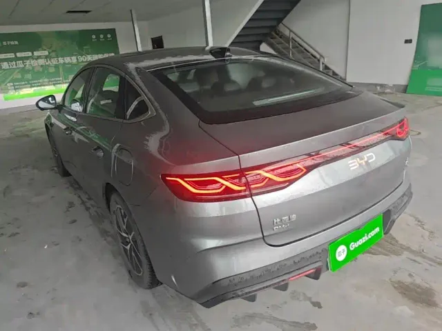 BYD Qin L — Фото автомобиля 4