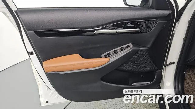 Kia Seltos New — Фото автомобиля 13