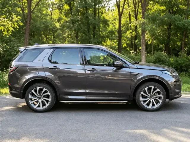 Land Rover Discovery Sport — Фото автомобиля 7
