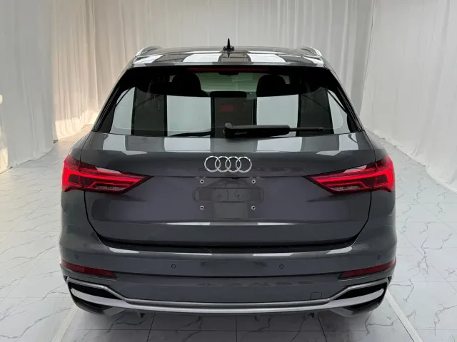 Audi Q3 — Фото автомобиля 5