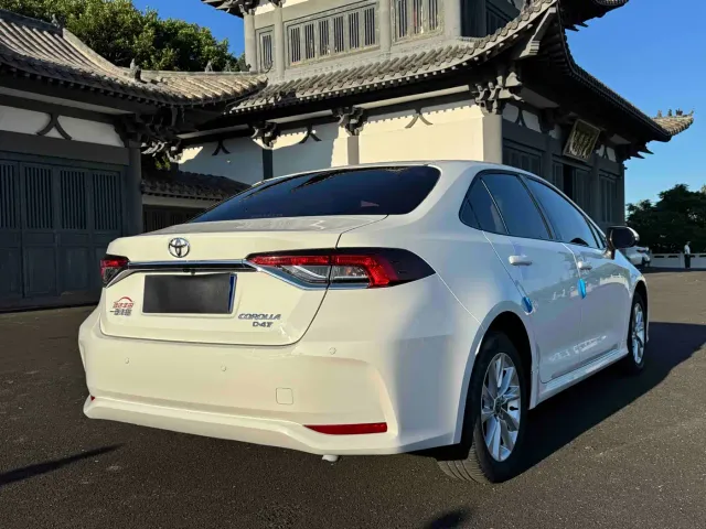 Toyota Corolla — Фото автомобиля 6