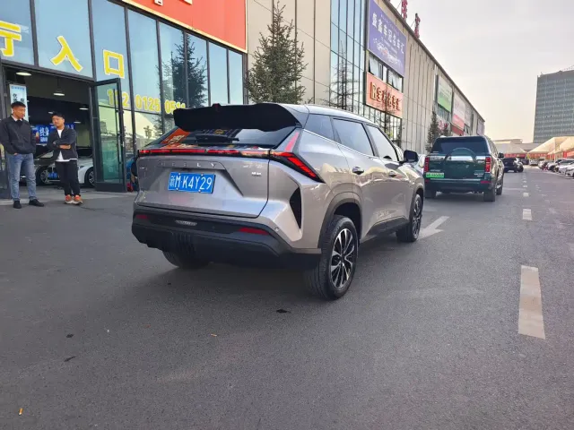 Geely Boyue — Фото автомобиля 6