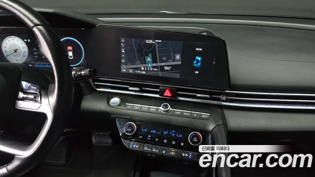 Hyundai AVANTE Avante (CN7) — Фото автомобиля 13