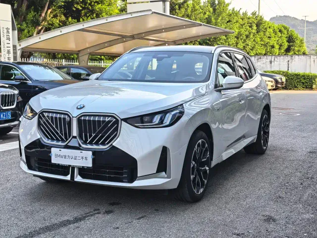 Фотография автомобиля — BMW X3