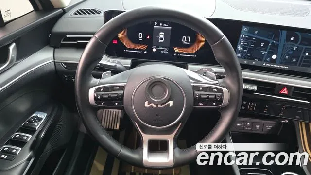 Kia K5 Новый K5 3 поколение 2.0 LPi(Для проката) — Фото автомобиля 12