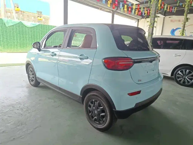 Leapmotor T03 — Фото автомобиля 4