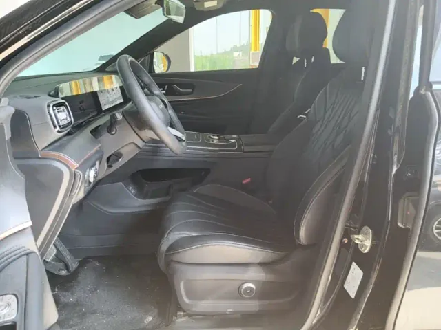 Chery Tiggo 9 — Фото автомобиля 14