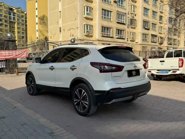 Nissan Qashqai — Фото автомобиля 2