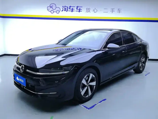 Фотография автомобиля — Volkswagen Magotan