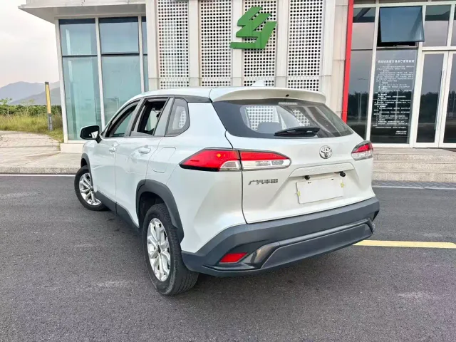Toyota Frontlander — Фото автомобиля 3