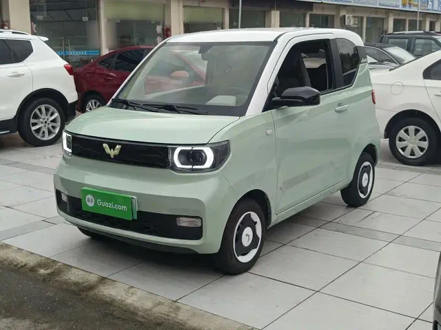 Фотография автомобиля — Wuling Hongguang Mini EV
