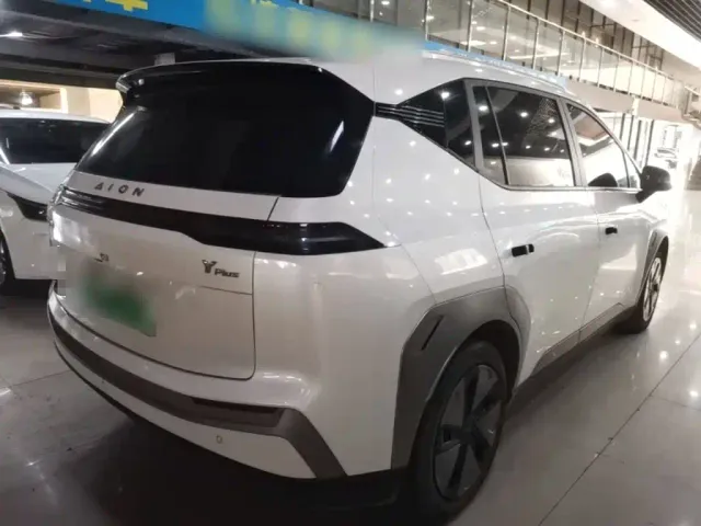GAC Aion Y — Фото автомобиля 6
