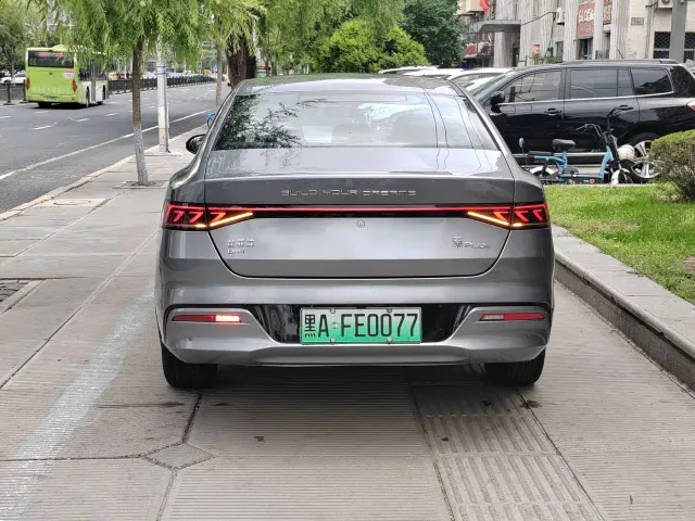 BYD Qin PLUS — Фото автомобиля 4