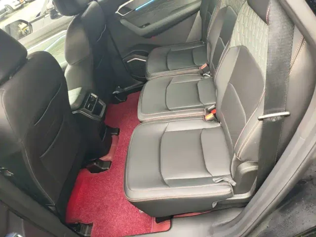 Geely Haoyue L — Фото автомобиля 16