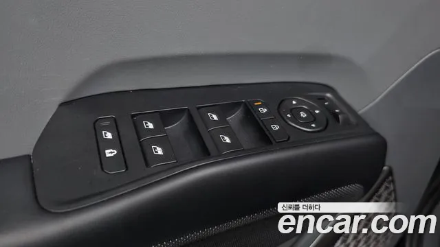 Kia EV9 Long Range 4WD — Фото автомобиля 30