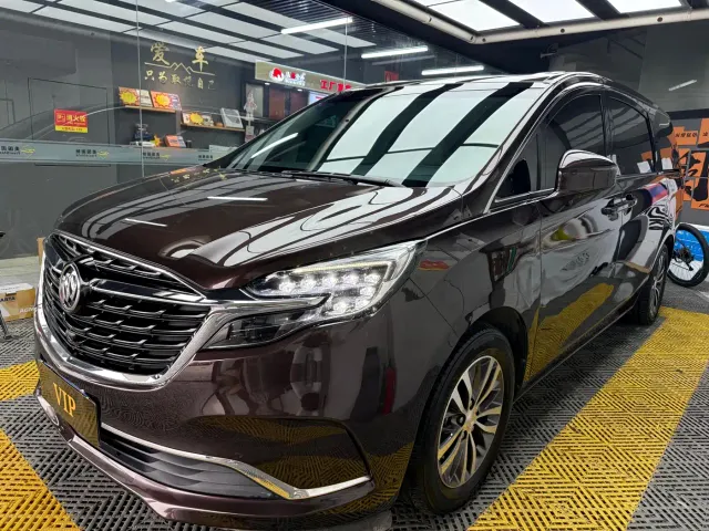 Фотография автомобиля — Buick GL8
