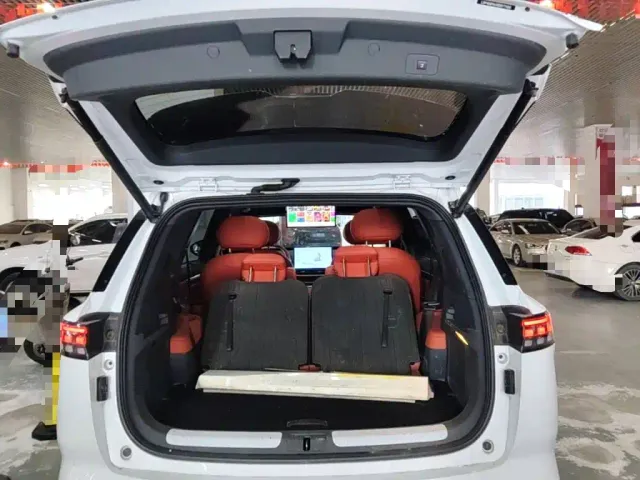 Dongfeng eπ 008 — Фото автомобиля 18