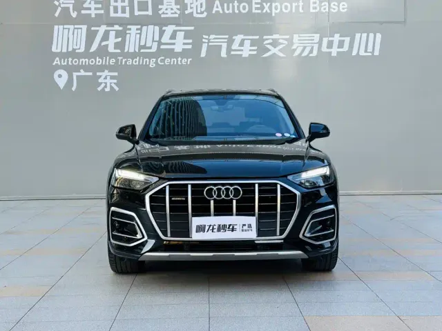 Audi Q5L — Фото автомобиля 2