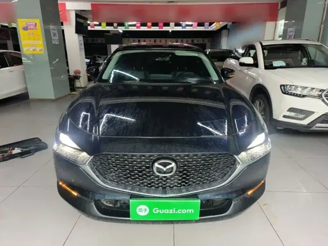 Mazda CX-30 — Фото автомобиля 2