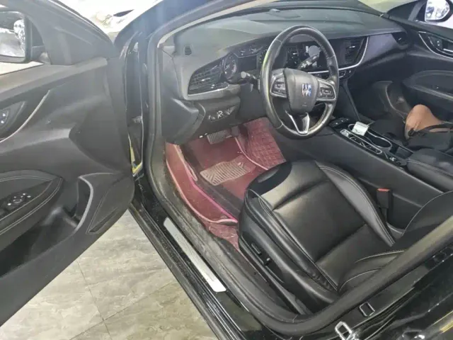 Buick Regal — Фото автомобиля 15