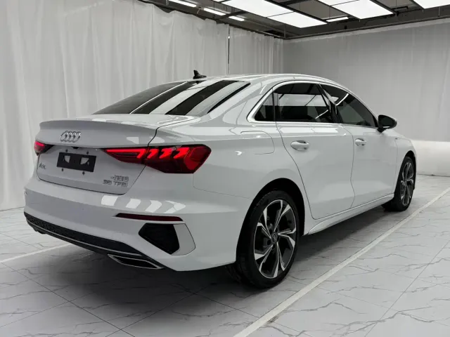 Audi A3 — Фото автомобиля 6